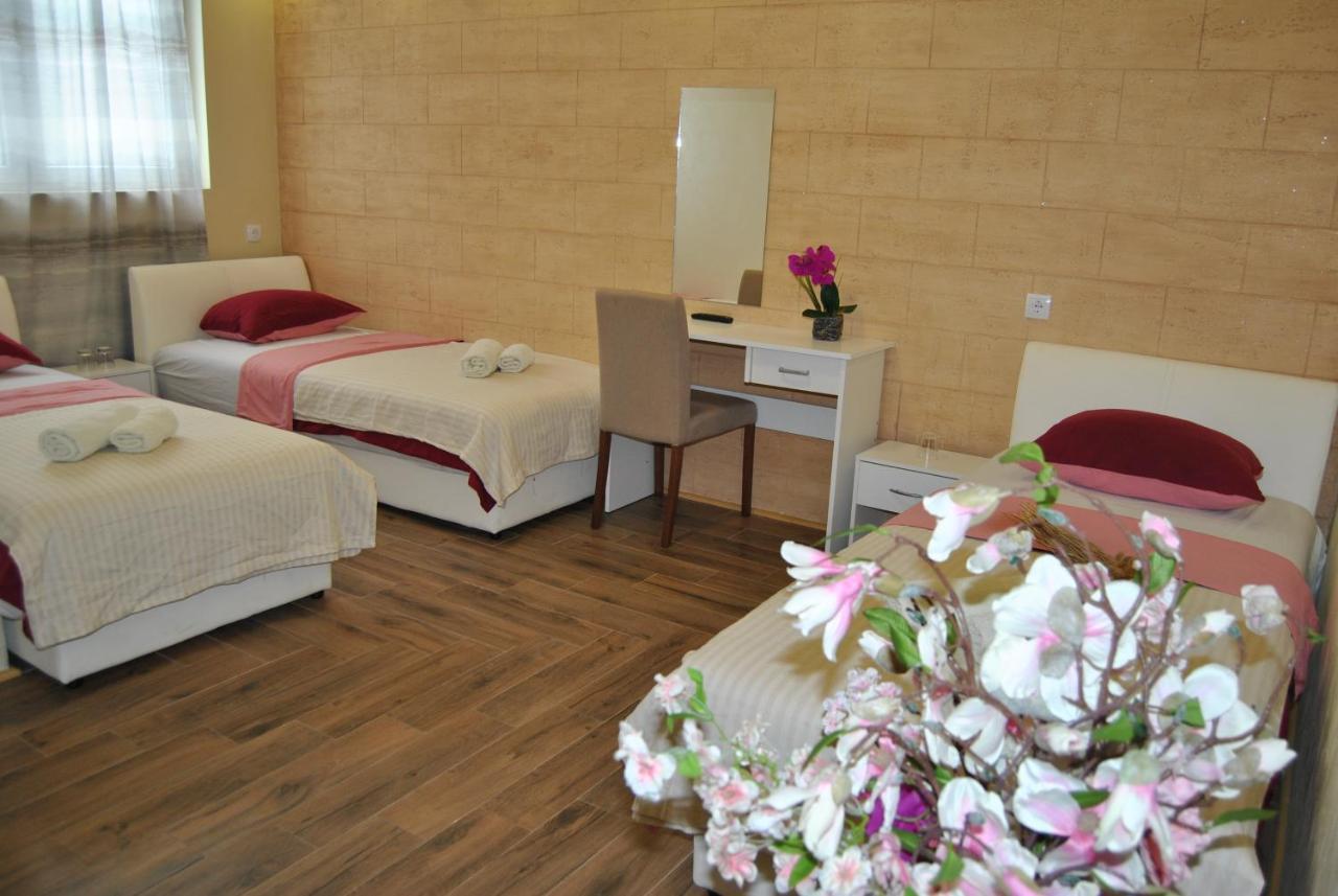 Rooms " Simke " Subotica Esterno foto