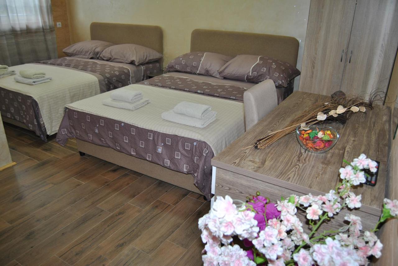 Rooms " Simke " Subotica Esterno foto