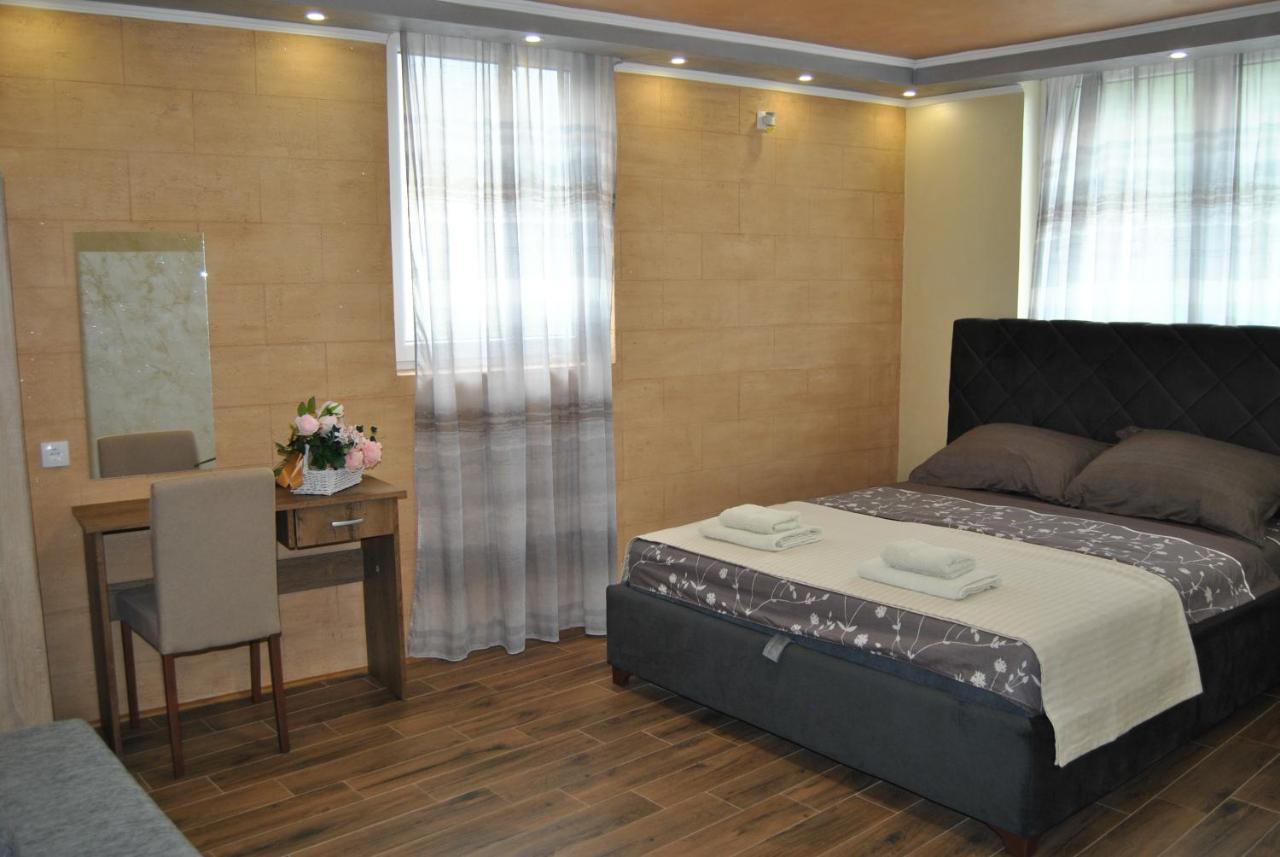 Rooms " Simke " Subotica Esterno foto