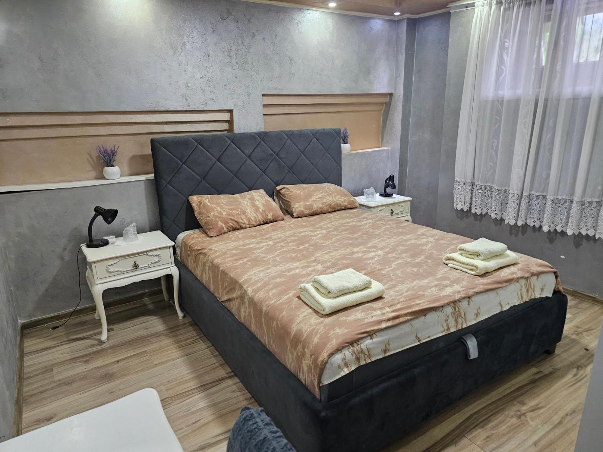 Rooms " Simke " Subotica Esterno foto
